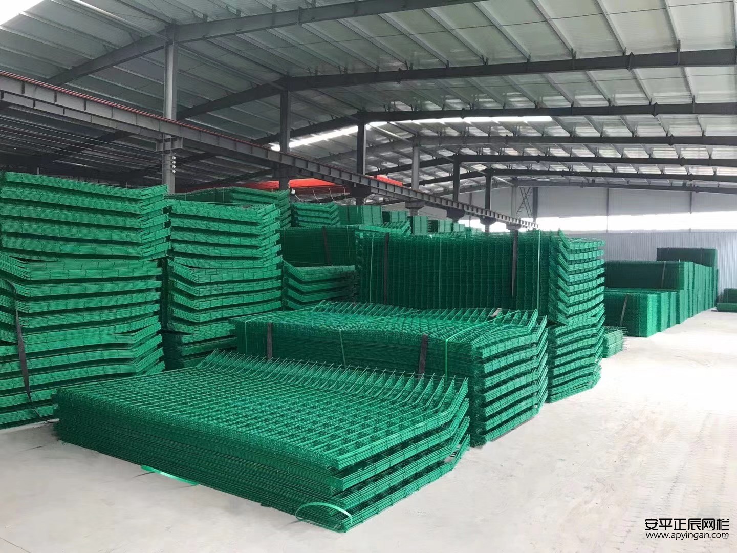 光伏發(fā)電站圍欄網