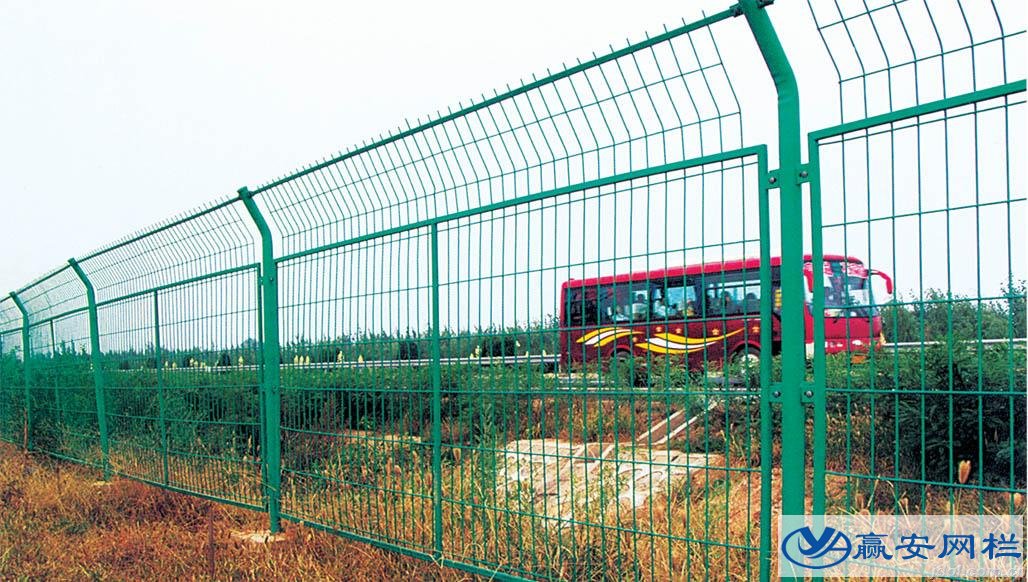 高速公路的護欄網