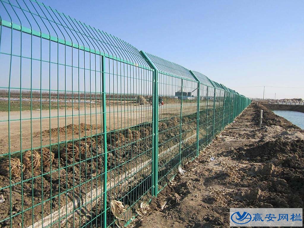 太陽能光伏電站圍欄網