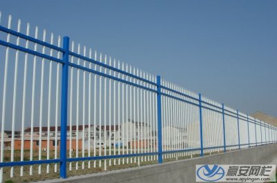 http://www.xinhuaspace.cn三橫桿鋅鋼護欄