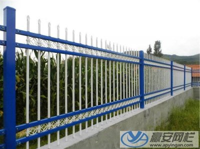 http://www.xinhuaspace.cn四橫杠鋅鋼護欄