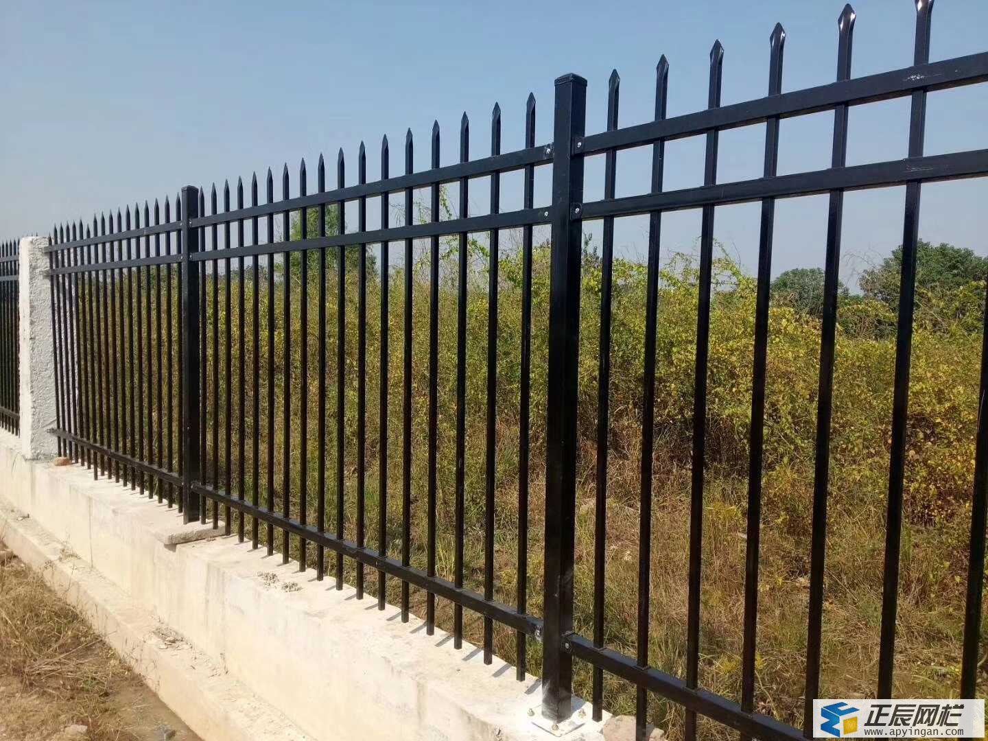 圈地護欄網(wǎng)