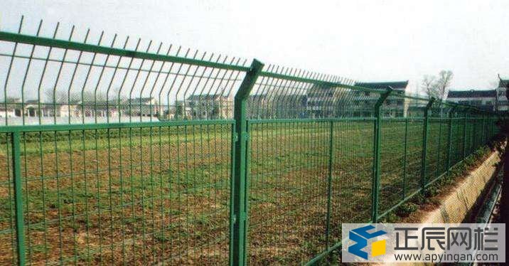 圍地護欄網