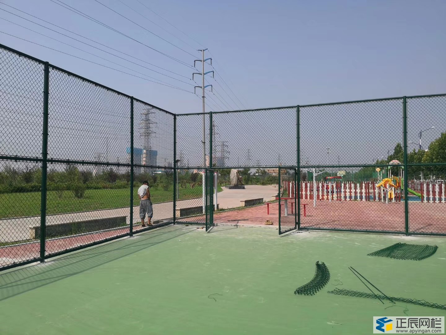 籃球場圍網(wǎng)效果圖