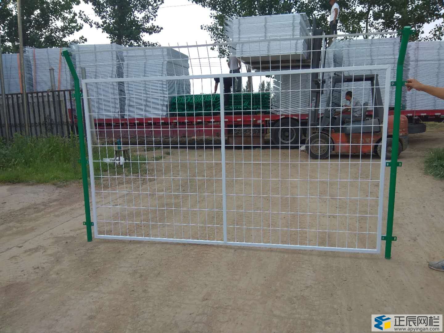 簡述框架護欄網的優點