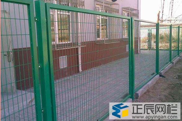 安平框架護欄網現貨