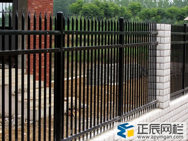 小區(qū)護欄網(wǎng)