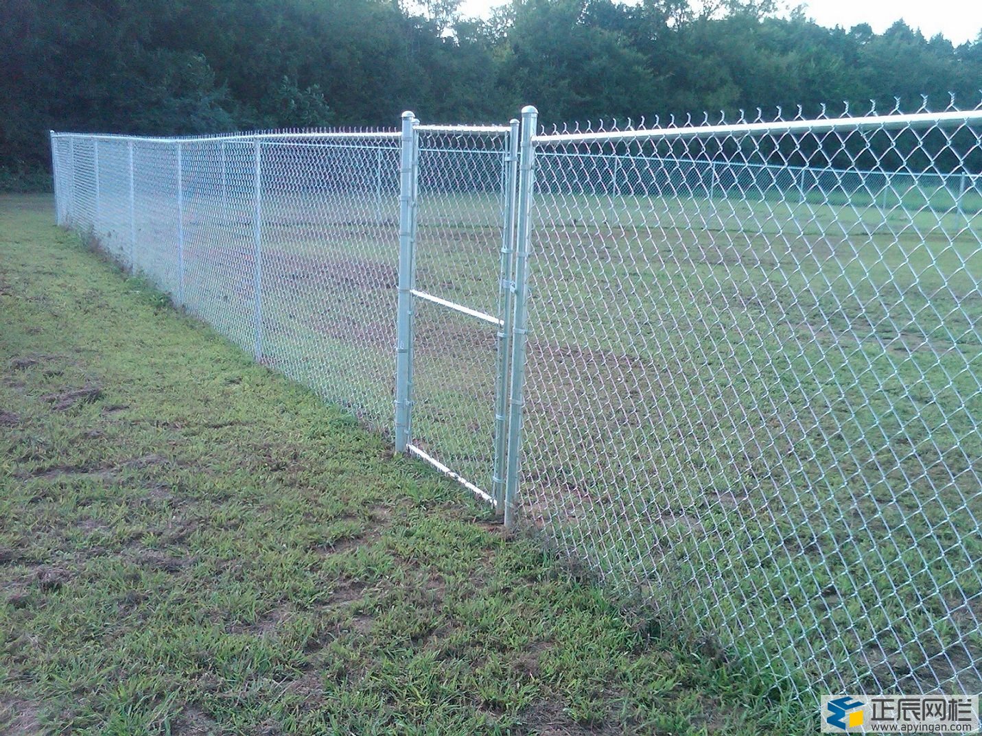 鐵網(wǎng)圍欄多少錢一米怎么算怎么賣