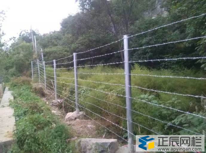 公路護欄網刺繩