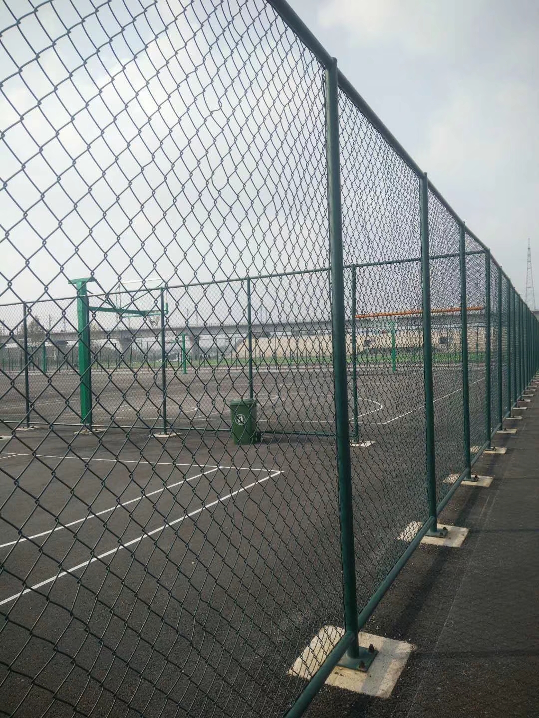 體育場(chǎng)護(hù)欄網(wǎng)價(jià)錢