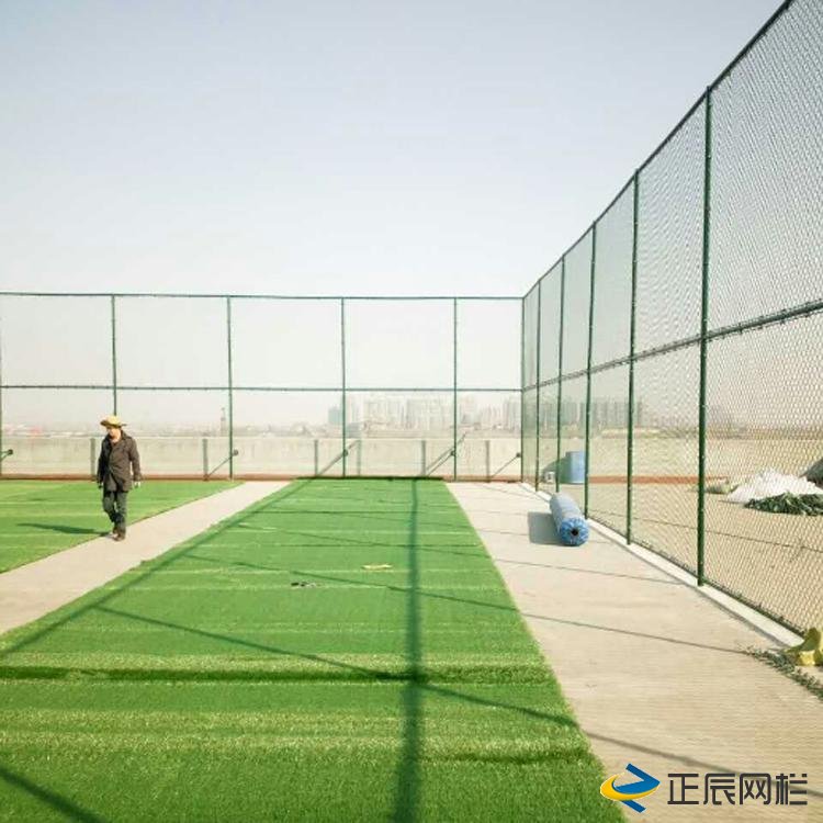 專(zhuān)業(yè)的球場(chǎng)圍欄網(wǎng)廠家